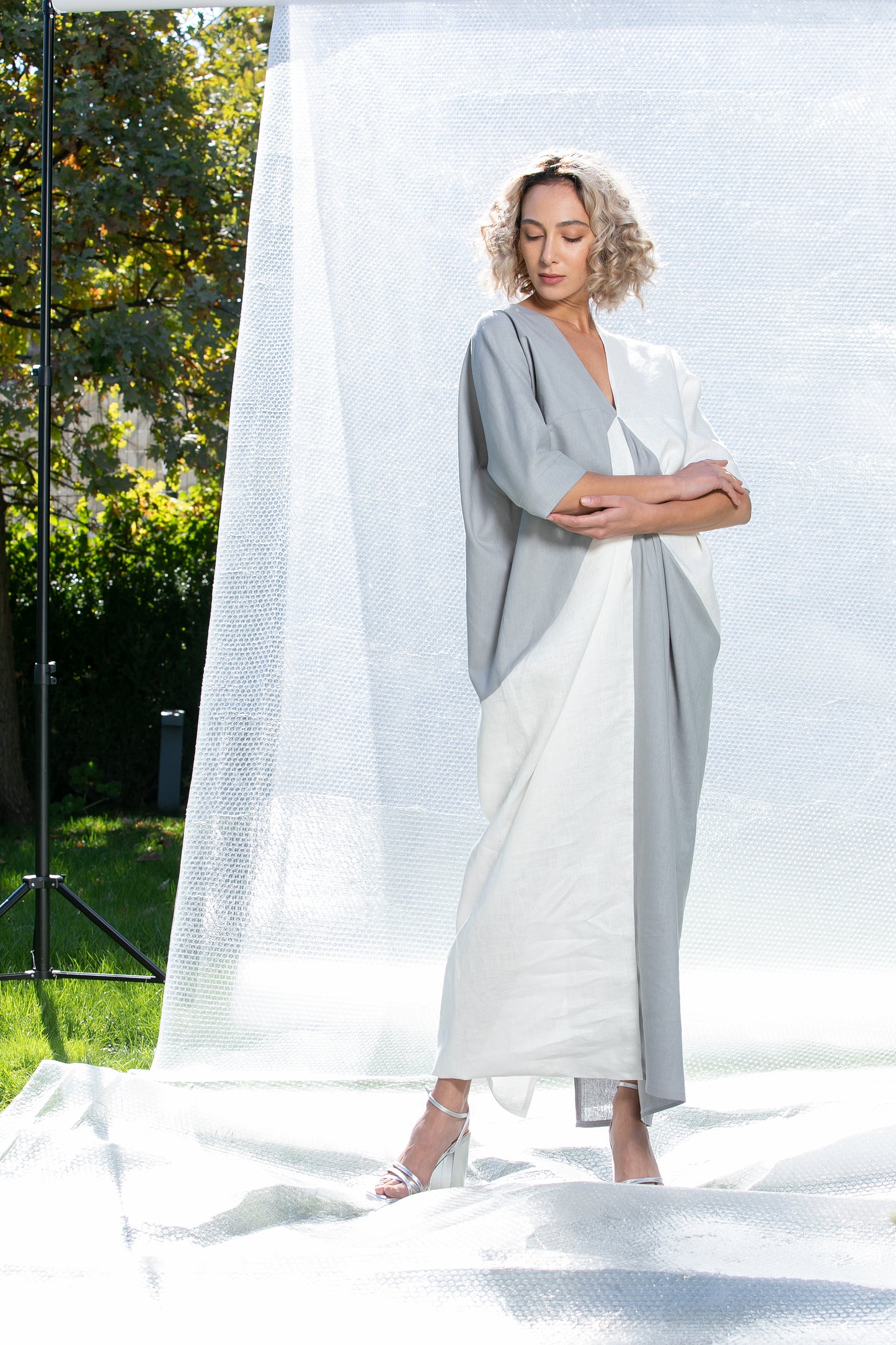 Long Linen Dress In Gray And White