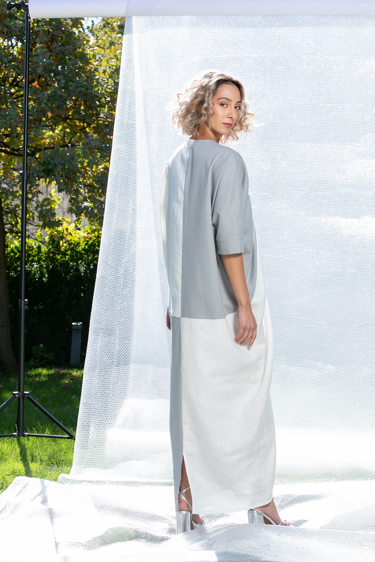 Long Linen Dress In Gray And White