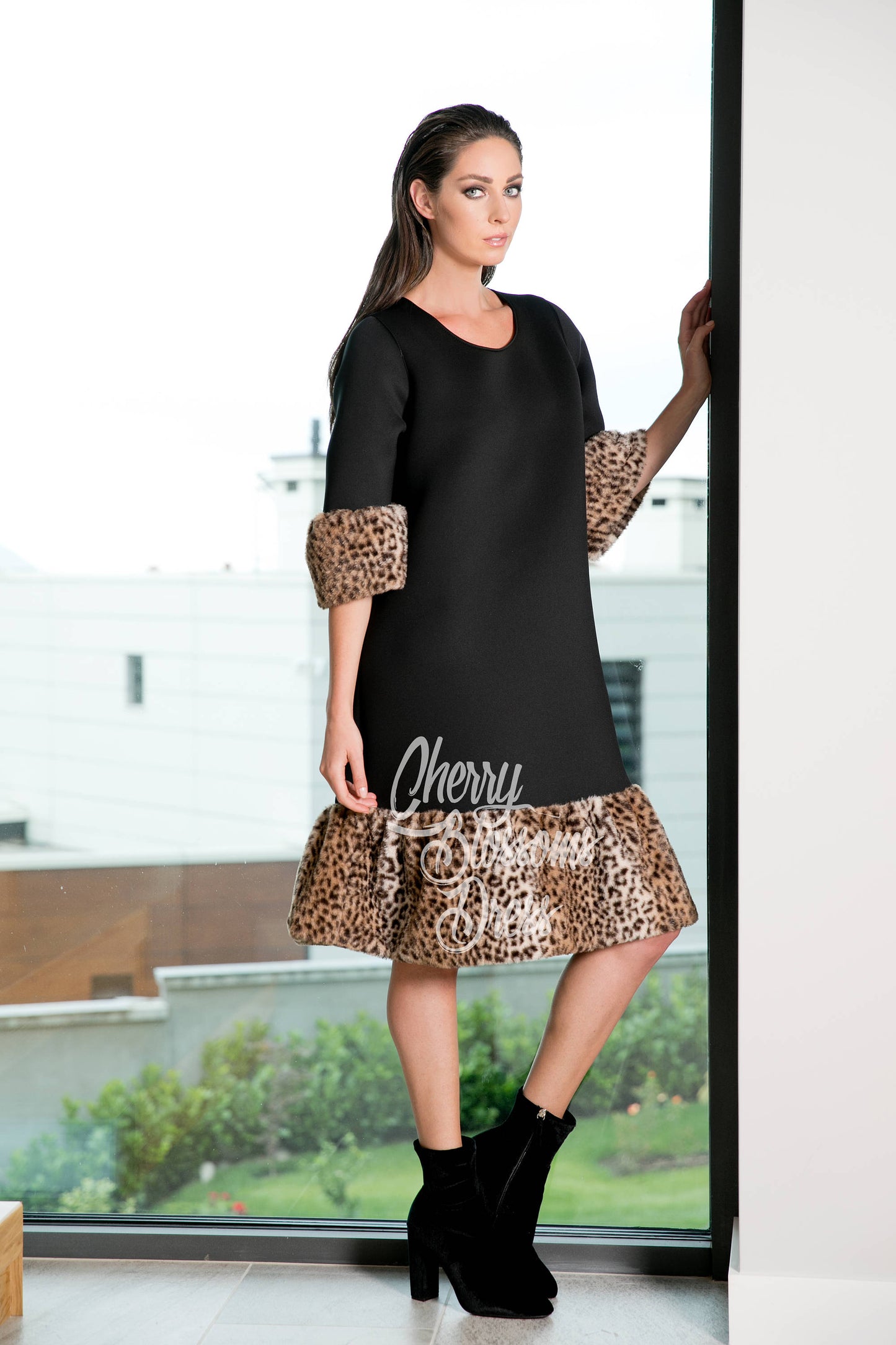 Neoprene Black Dress With Animal Print